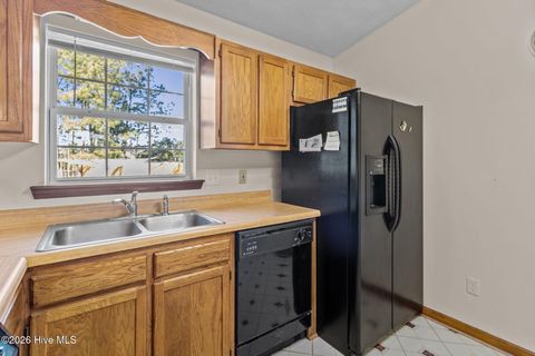 Tiny photo for 434 Oregon Trail, Hubert, NC 28539 (MLS # 100563206)