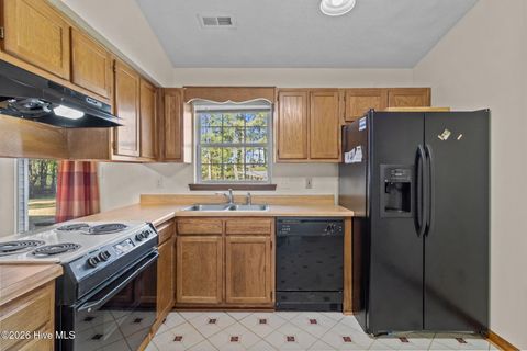 Tiny photo for 434 Oregon Trail, Hubert, NC 28539 (MLS # 100563206)