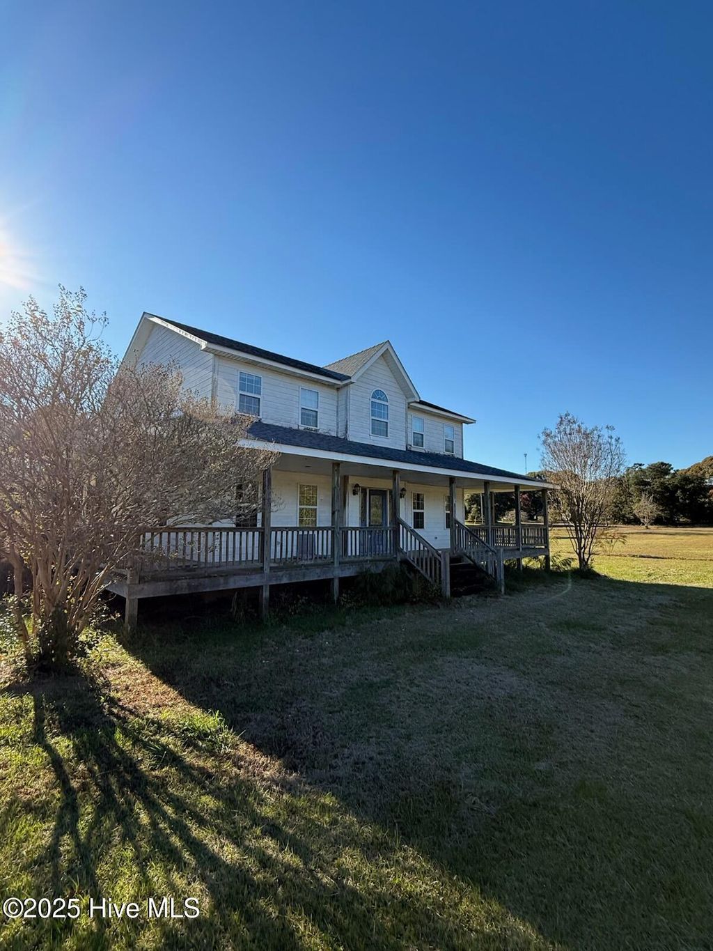 Photo of 228 Gill Net Lane, Sneads Ferry, NC 28460 (MLS # 100543843)