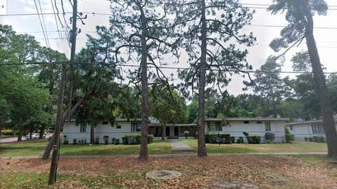 Apartment For Rent - 165 N May Street #5<br/> Moore County, Southern Pines, NC 28387