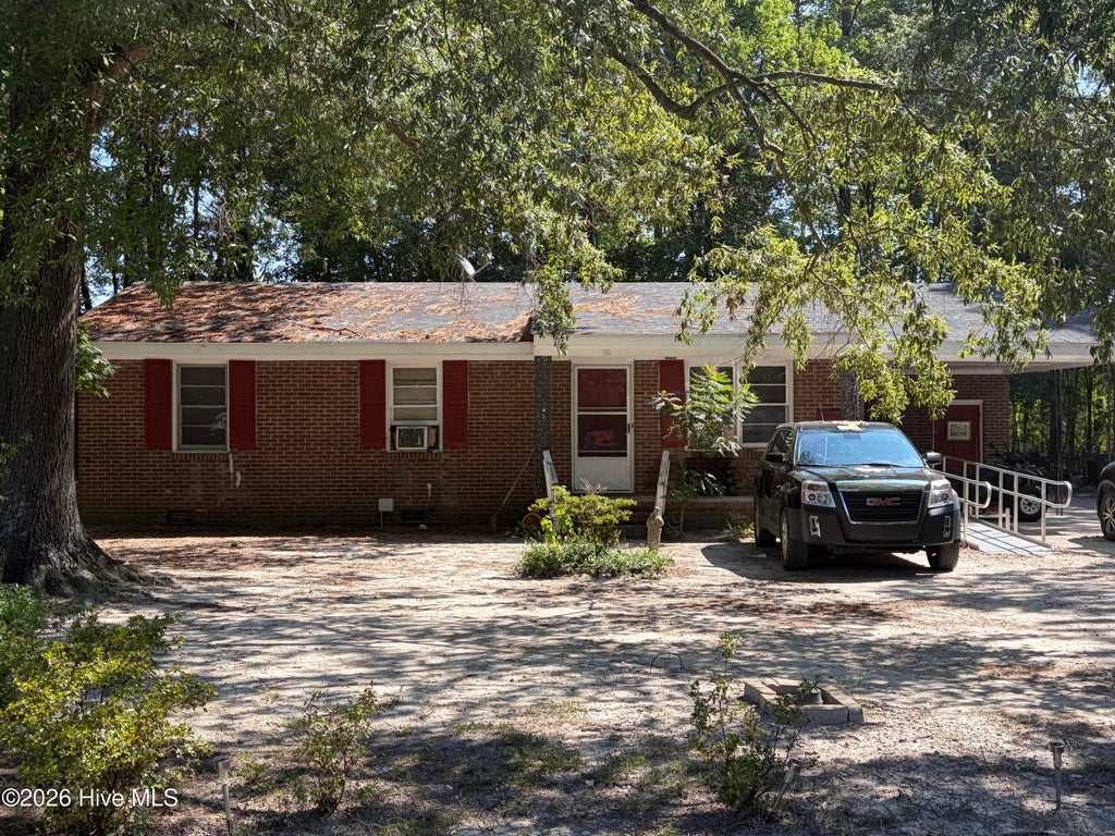 Photo of 131 Daniels Avenue, Battleboro, NC 27809 (MLS # 100601294)