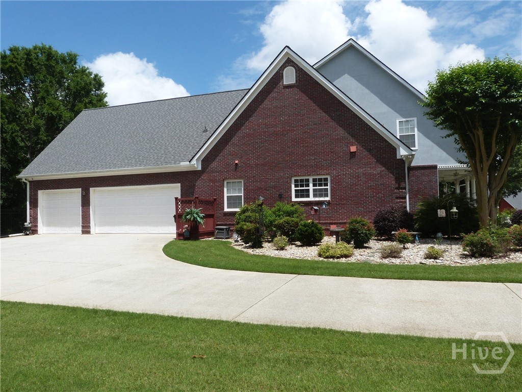 2510 Richards Walk