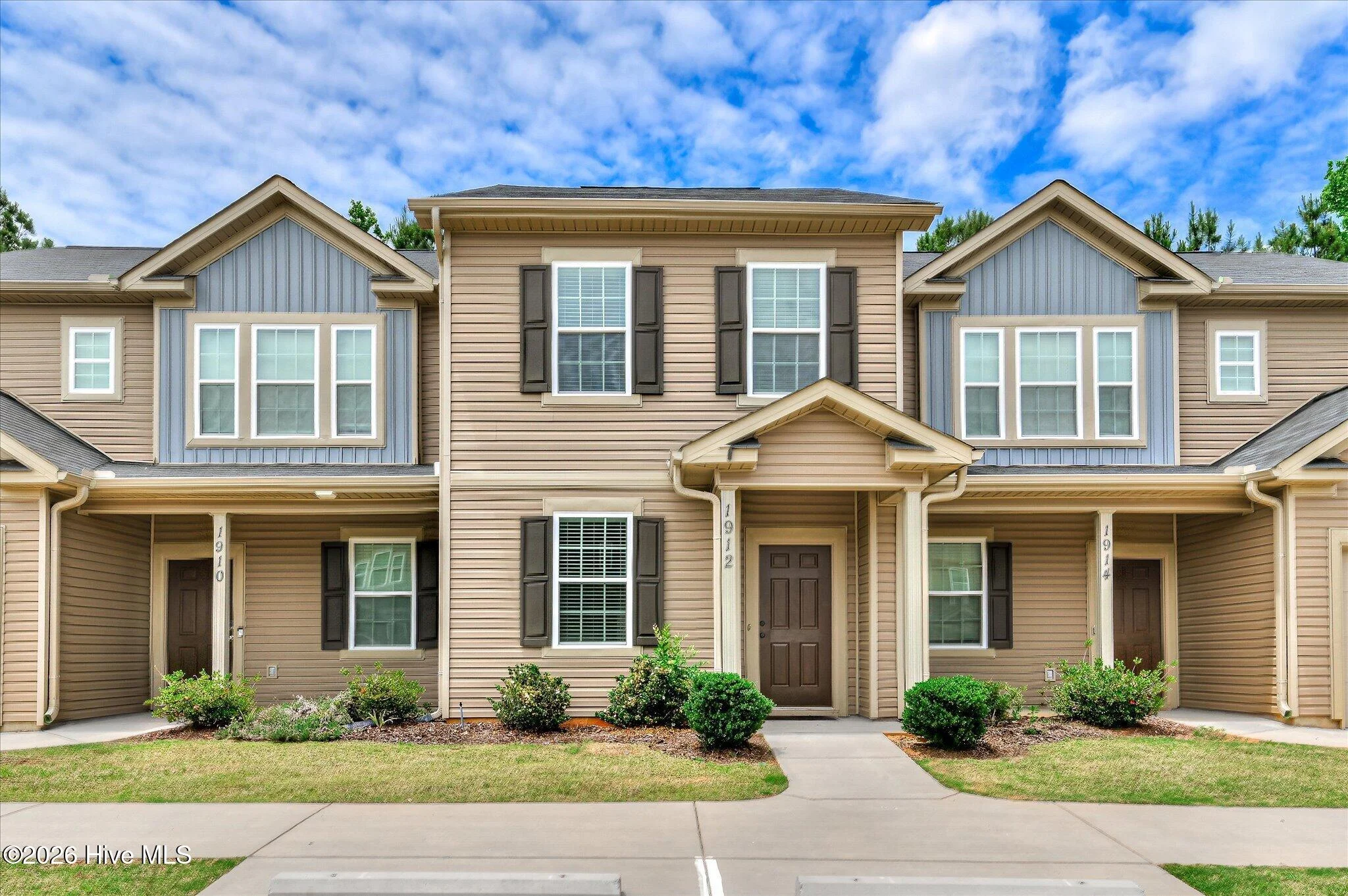1912 Butternut Drive Unit 12-B