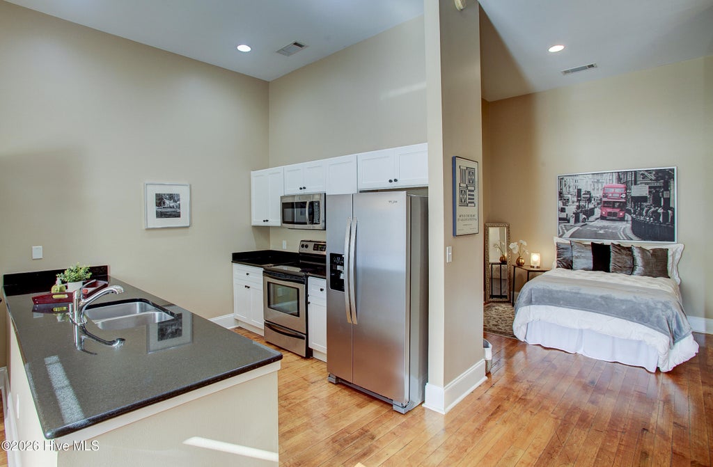 Photo of 936 Broad Street #215, Augusta, GA 30901 (MLS # 100601599)