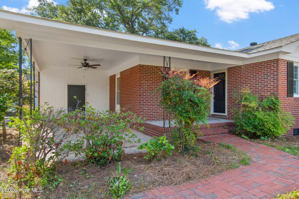 Photo of 111 S Channel Haven Drive S, Wilmington, NC 28409 (MLS # 100586748)