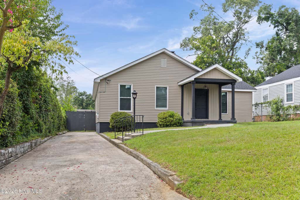 Photo of 2156 Telfair Street, Augusta, GA 30904 (MLS # 100594132)
