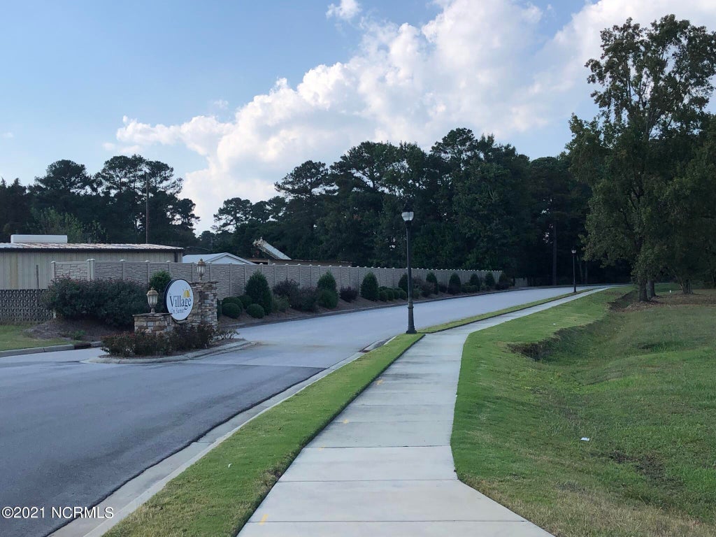 Photo of 210 Fountain Drive, Clinton, NC 28328 (MLS # 100603211)