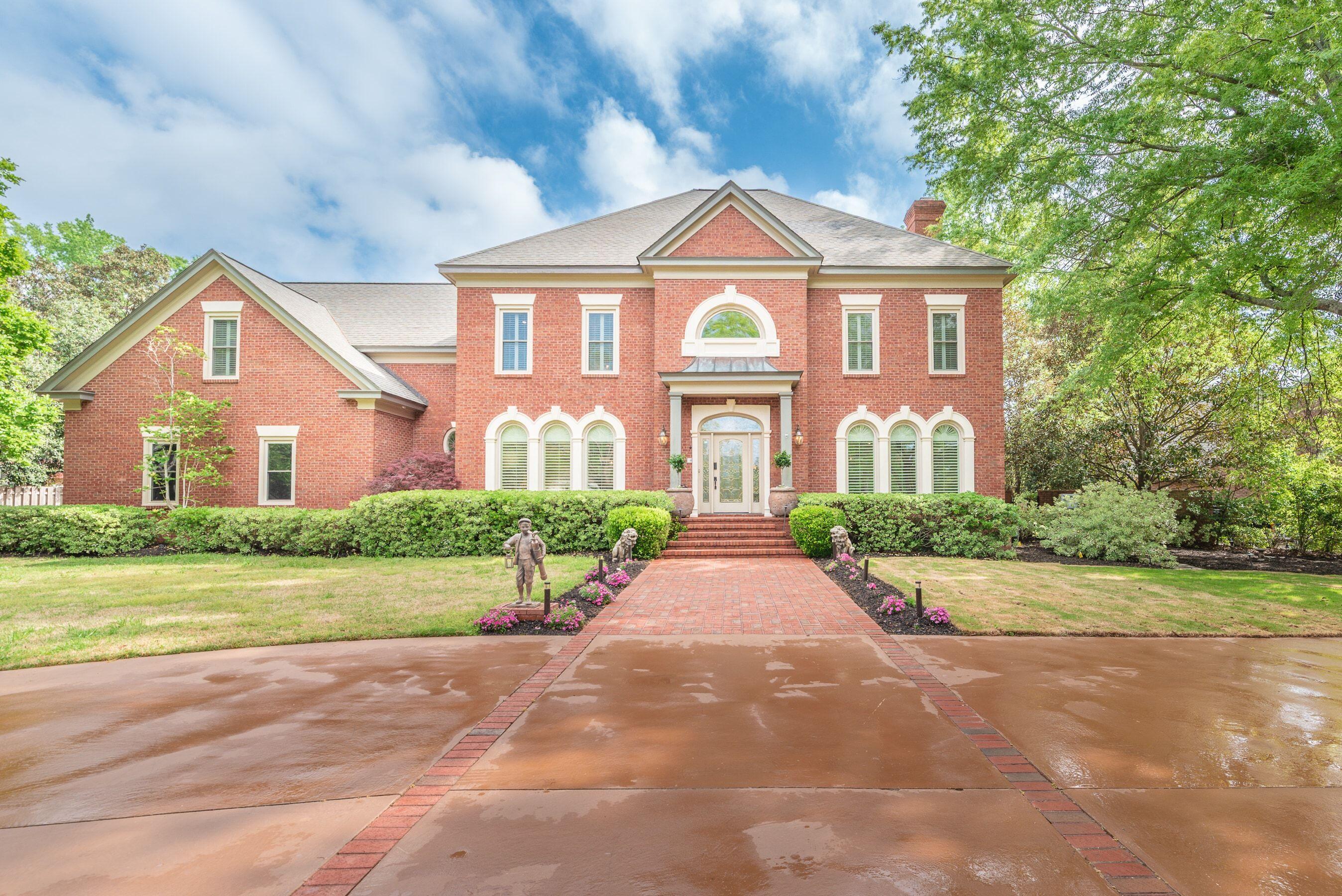 618 Brae Burn Drive