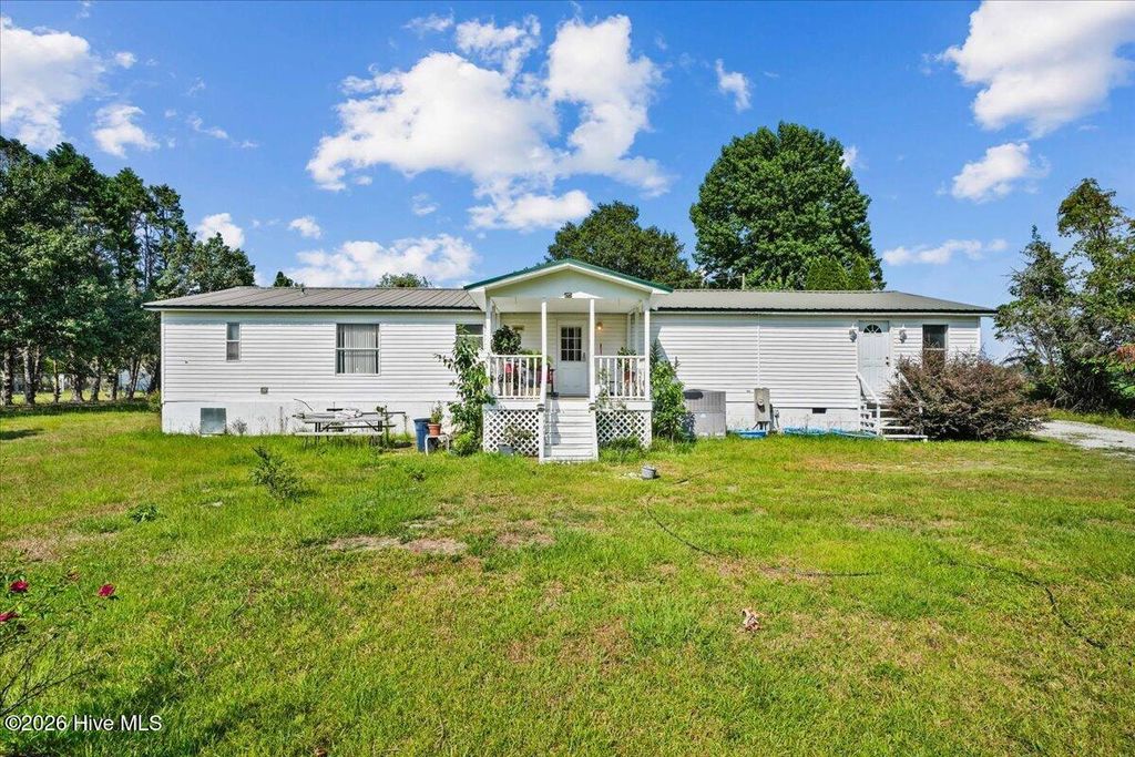 Photo of 188 Little Bear Run RUN, Snow Hill, NC 28580 (MLS # 100589188)