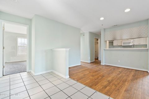 Tiny photo for 807 March Court #E, Wilmington, NC 28405 (MLS # 100545961)
