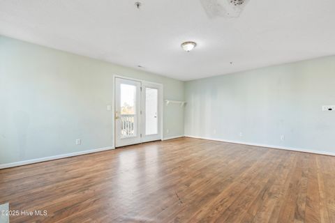 Tiny photo for 807 March Court #E, Wilmington, NC 28405 (MLS # 100545961)