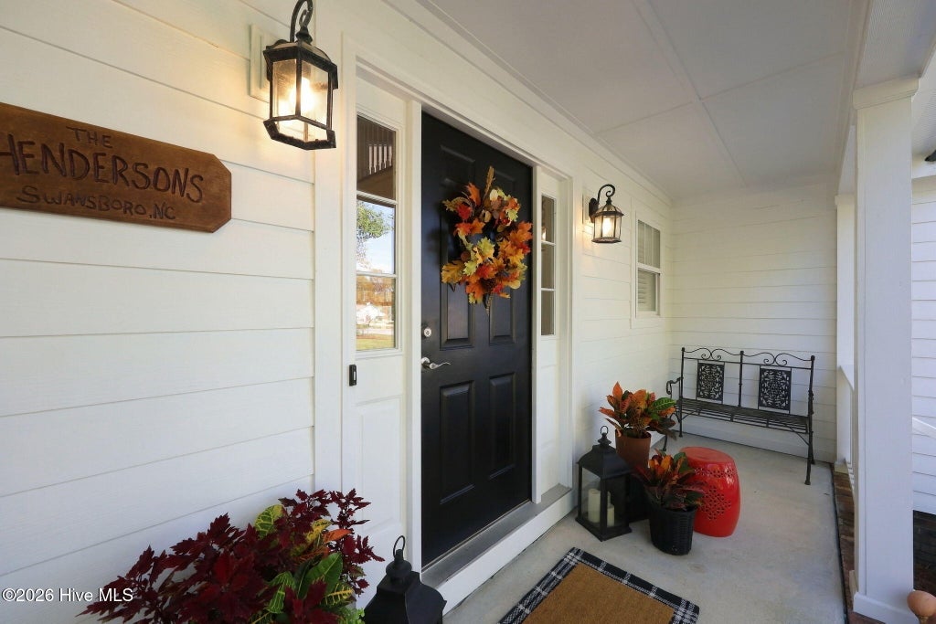 Photo of 46 Pickett Way, Swansboro, NC 28584 (MLS # 100609050)