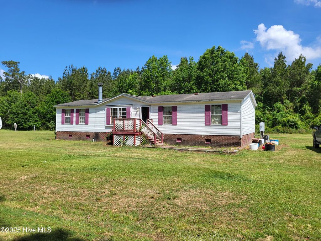 Photo of 241 Hickory Lane, Aurora, NC 27806 (MLS # 100561335)