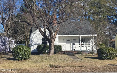 Photo of 1708 National Avenue, New Bern, NC 28560 (MLS # 100545509)
