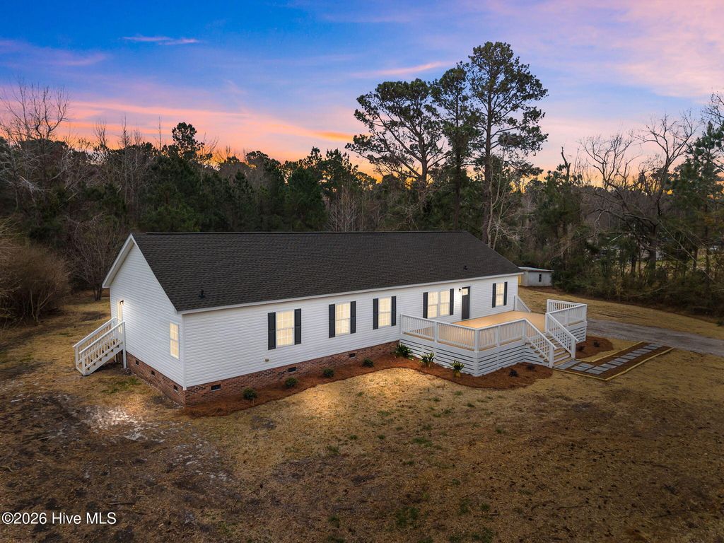 Photo of 2104 Cornelius Moore Avenue, Wilmington, NC 28405 (MLS # 100557203)