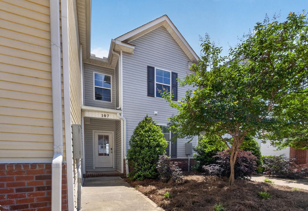 Photo of 107 Willow Run, North Augusta, SC 29841 (MLS # 555528)