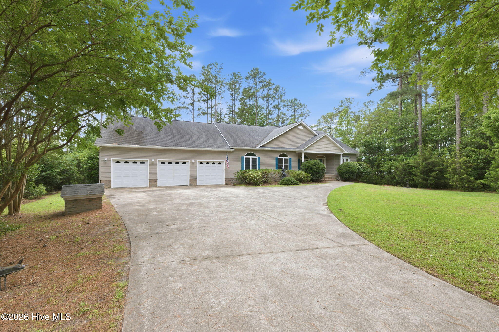 308 Vicksburg Court