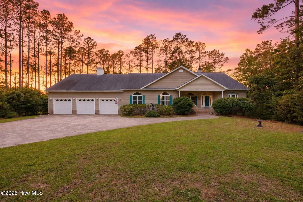 Photo of 308 Vicksburg Court, Havelock, NC 28532 (MLS # 100577986)