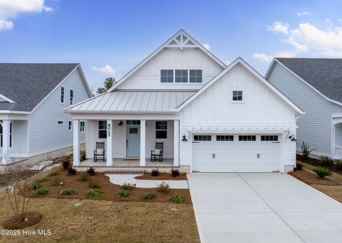 6017 Calvada Circle Leland NC 28451