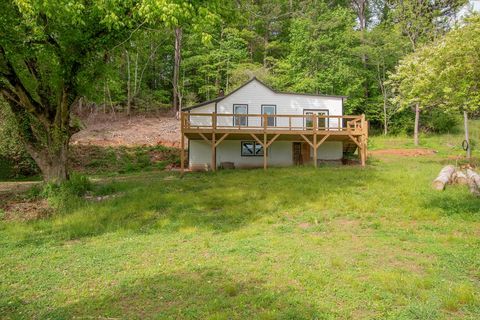 Homes For Sale - 1993 Martins Creek Road<br/> Murphy, NC 28906