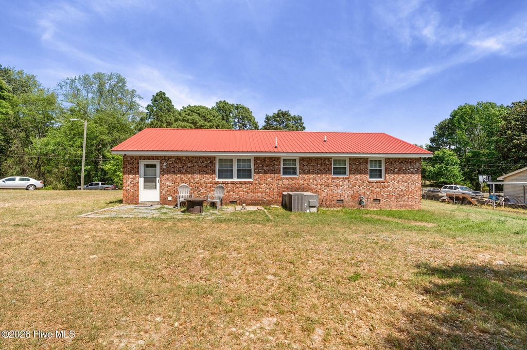 Photo of 129 Pinebark Trail, Rockingham, NC 28379 (MLS # 100568258)