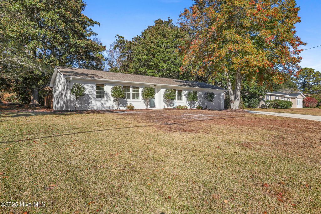 Photo of 124 Kelly Road, Wilmington, NC 28409 (MLS # 100545776)