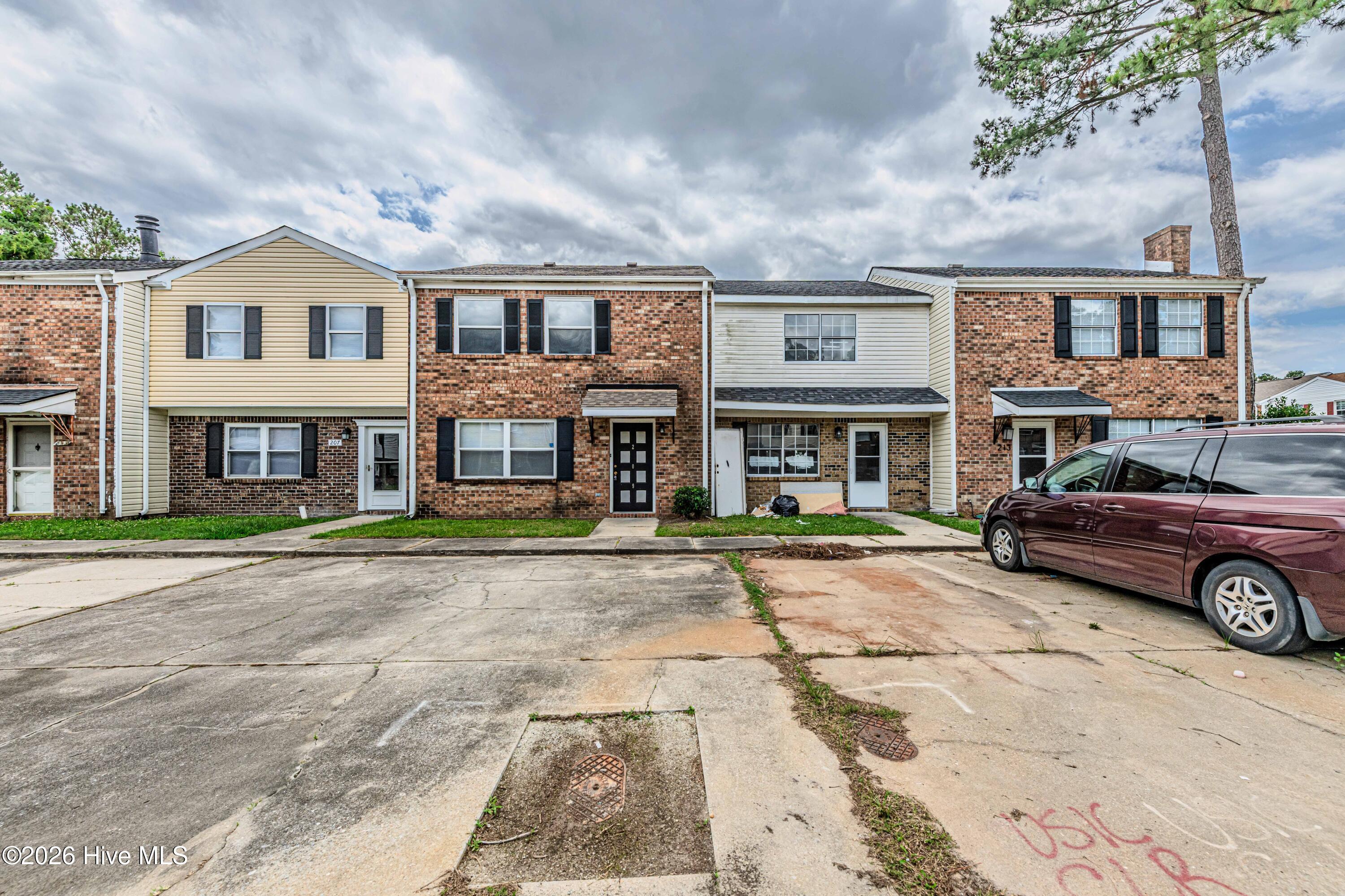 209 Myrtlewood Circle