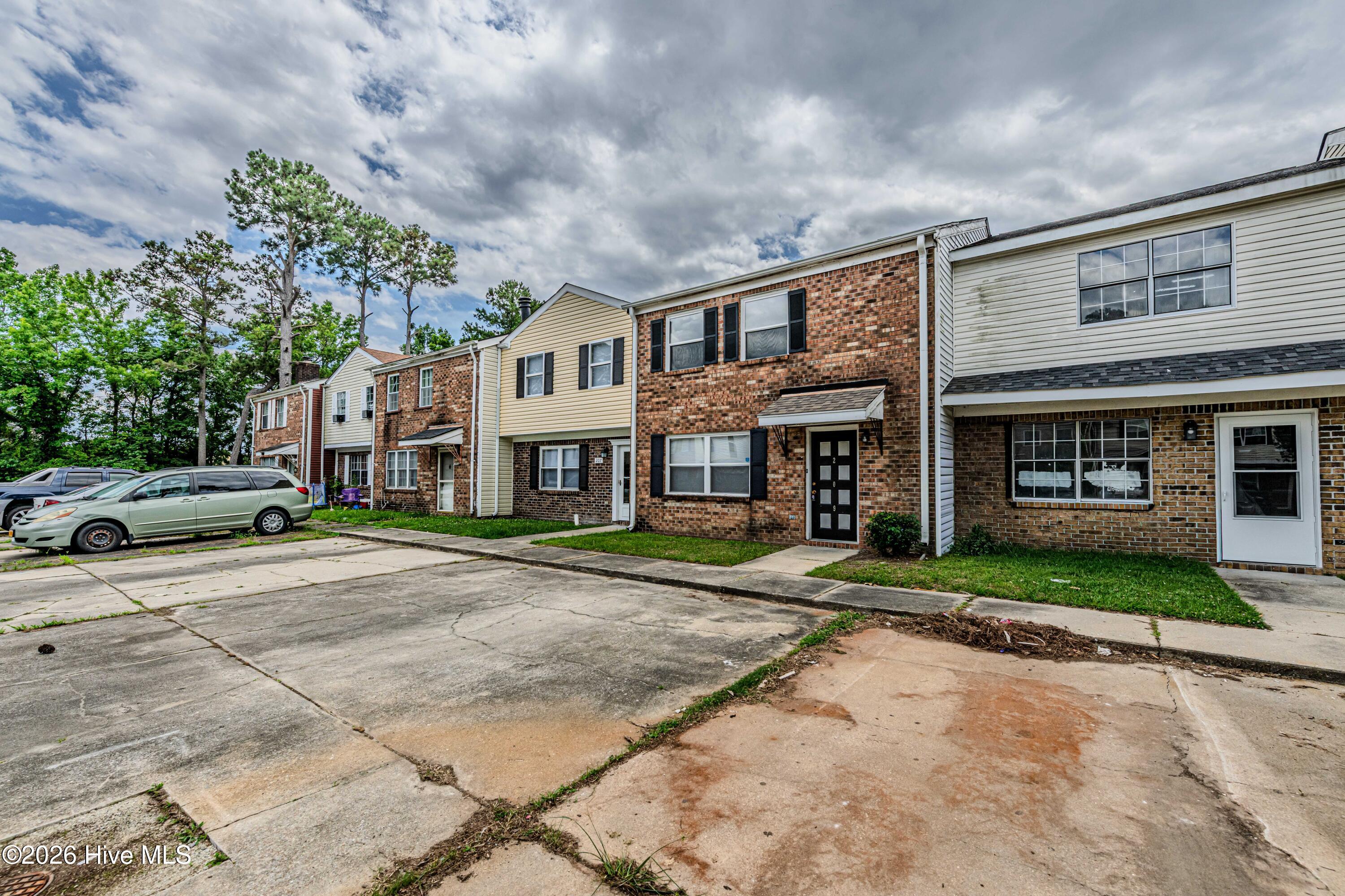209 Myrtlewood Circle