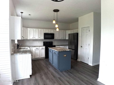Tiny photo for 106 Hardin Drive, Maysville, NC 28555 (MLS # 100591040)