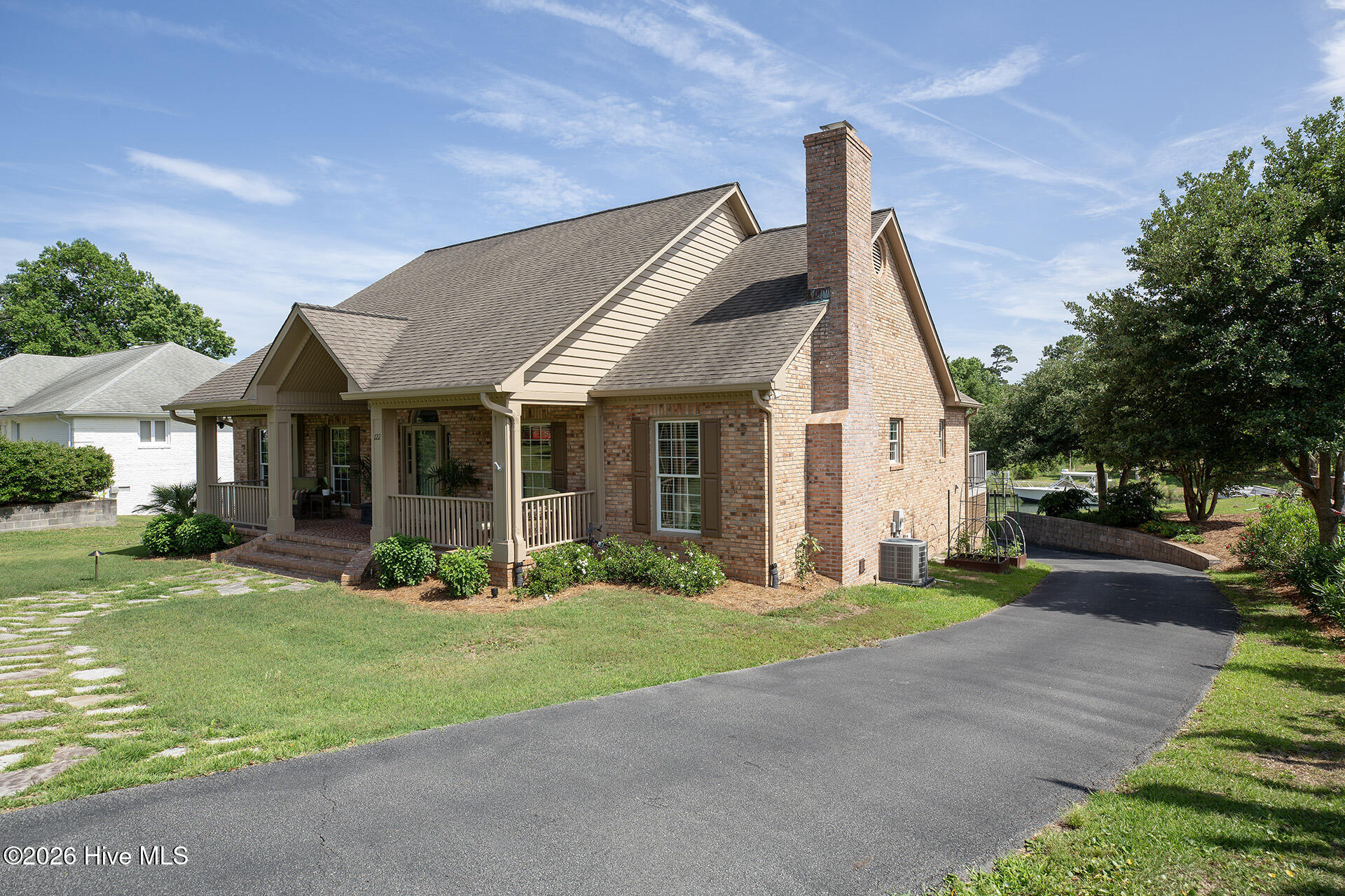 122 Circle Drive