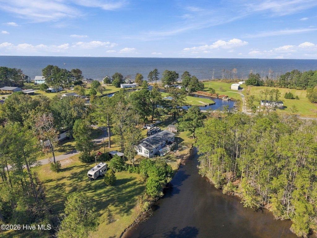 Photo of 75 Circle Drive, Columbia, NC 27925 (MLS # 100613099)