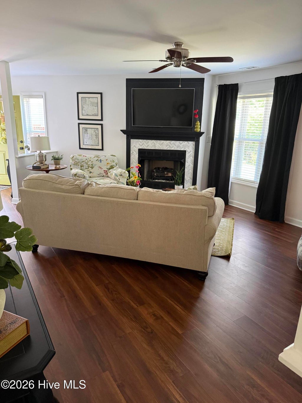 Photo of 409 Commerce Avenue #B, Morehead City, NC 28557 (MLS # 100584452)