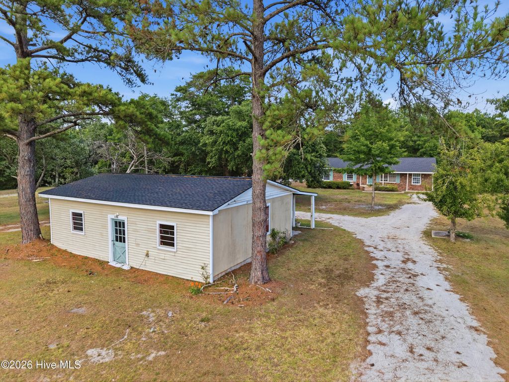 Photo of 879 Bricklanding Road SW, Shallotte, NC 28470 (MLS # 100583019)