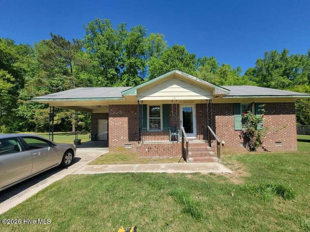 Photo of 134 E Circle Drive, Hamilton, NC 27840 (MLS # 100575831)