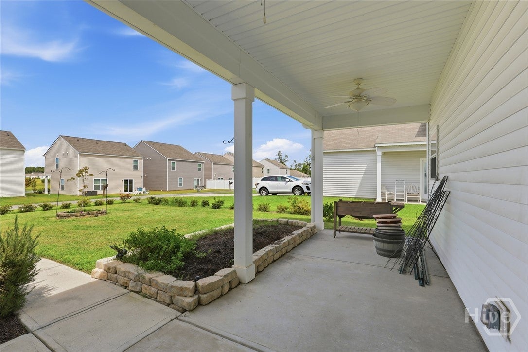 505 Lakeside Boulevard