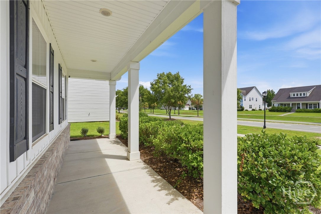 505 Lakeside Boulevard