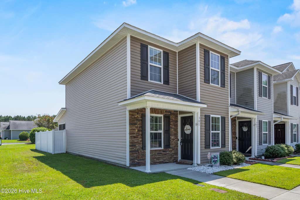 Photo of 301 Glen Cannon Drive, Jacksonville, NC 28546 (MLS # 100596746)