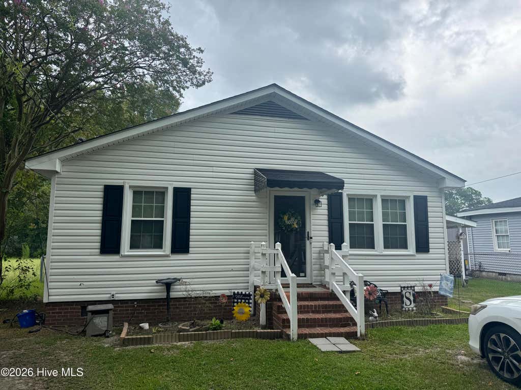Photo of 517 Dale Street SW, Wilson, NC 27893 (MLS # 100593930)