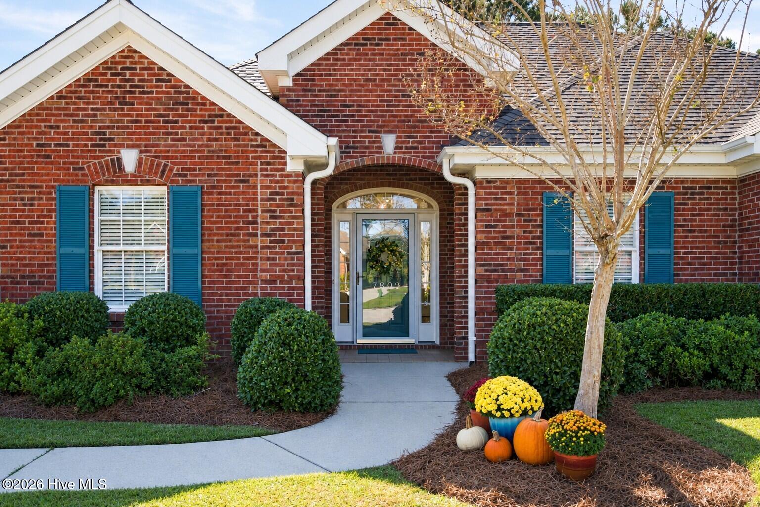 7802 Sanderling Place