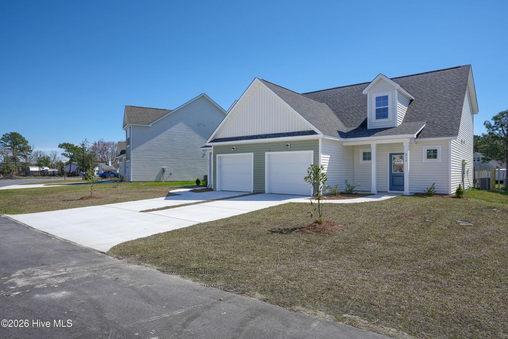 Photo of 215 Sandpiper Place, Holly Ridge, NC 28445 (MLS # 100561393)