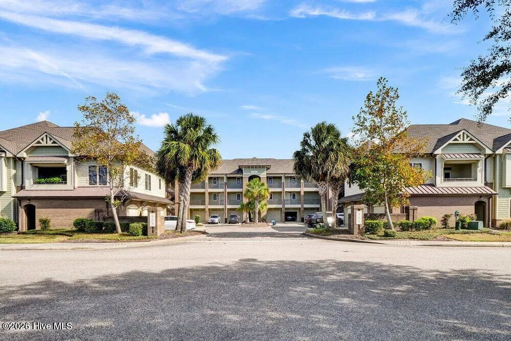 555 Grande Manor Court Unit 302