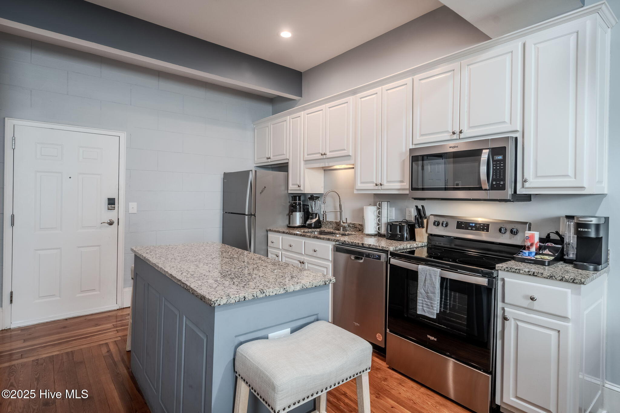 21 N Front Street Unit 3b3