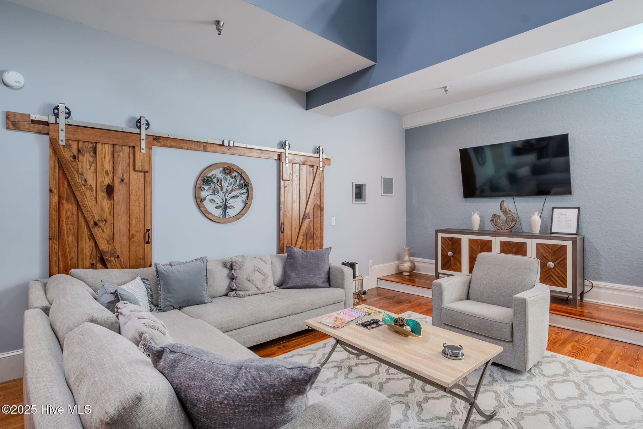 21 N Front Street Unit 3b3