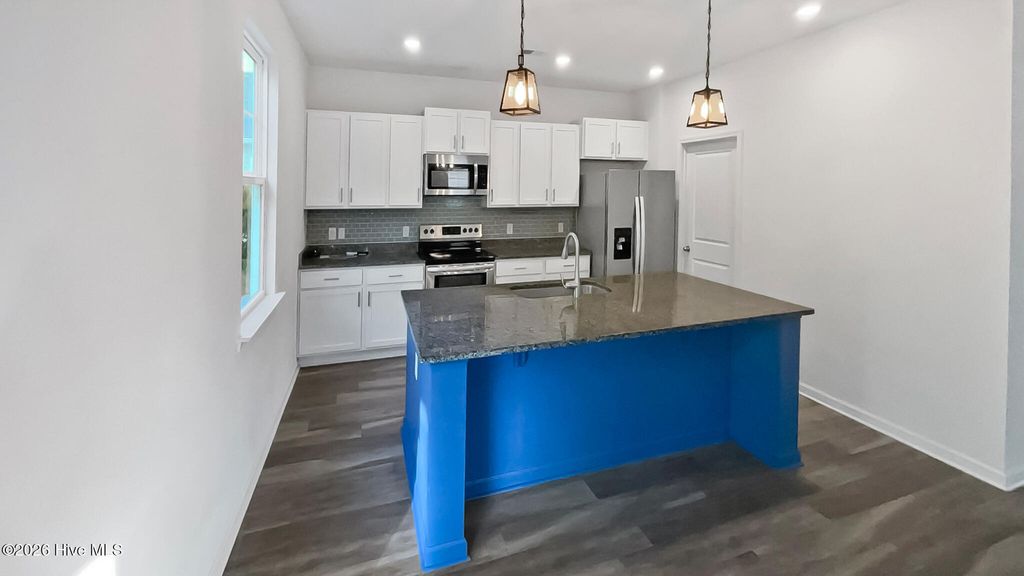 Photo of 97 Palmer Place, Richmond Hill, GA 31324 (MLS # 100565270)