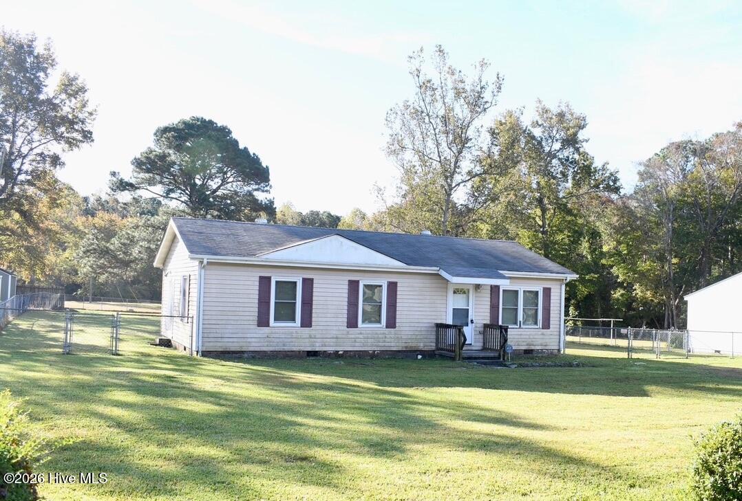 657 Queens Creek Road