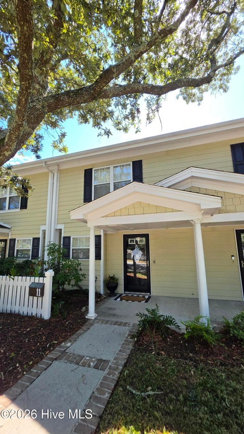 Townhouse For Sale - 1310 Ann Street<br/> Beaufort, NC 28516
