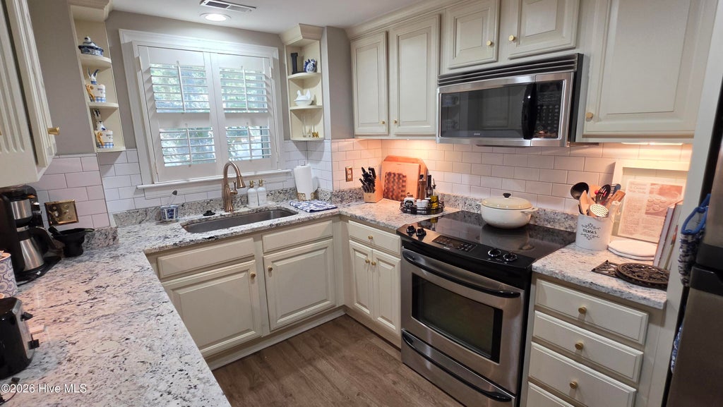Photo of 1310 Ann Street, Beaufort, NC 28516 (MLS # 100607029)