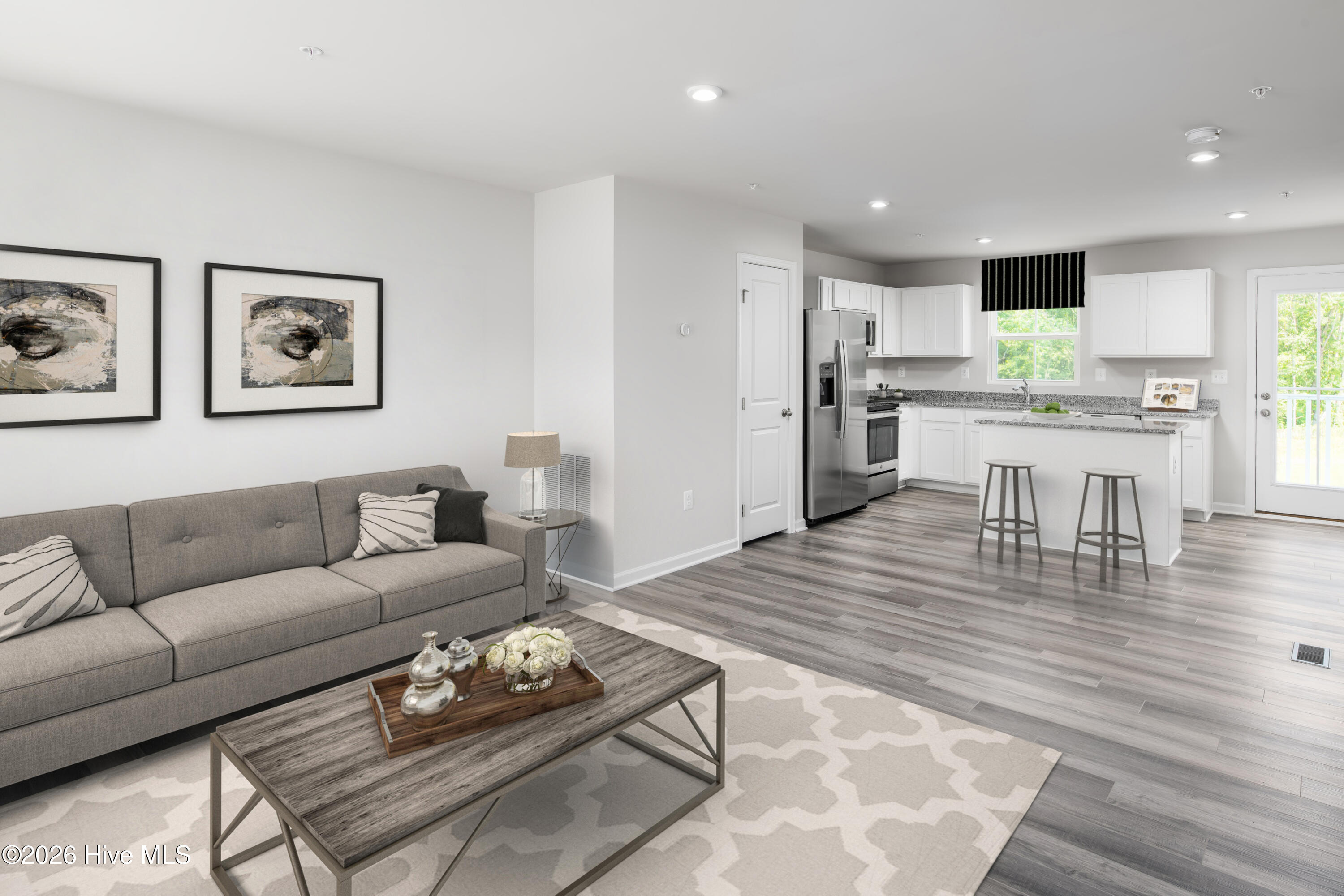 821 Haw Creek Avenue NE