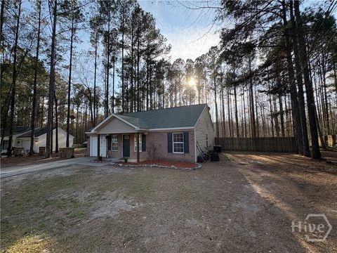Homes For Sale - 487 Shadowbrook Circle<br/> Springfield, GA 31329