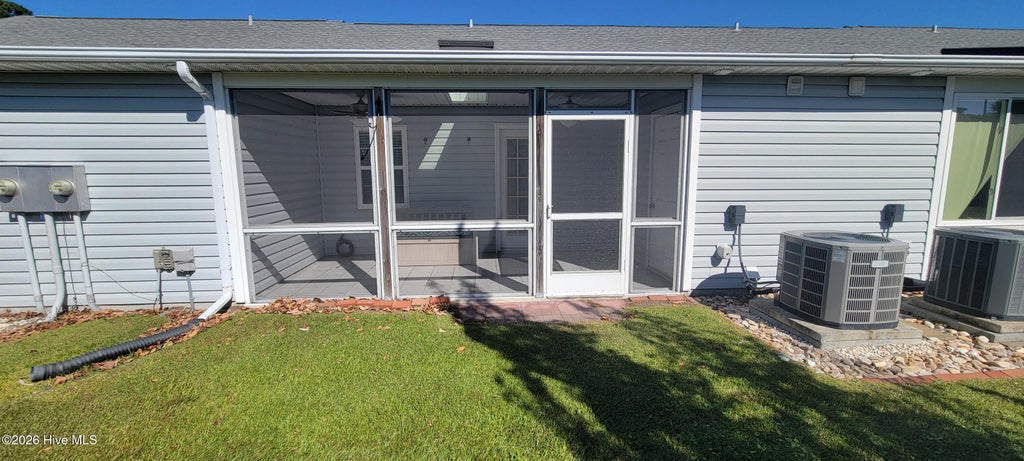 Photo of 303 Barbour Road #1003, Morehead City, NC 28557 (MLS # 100610979)